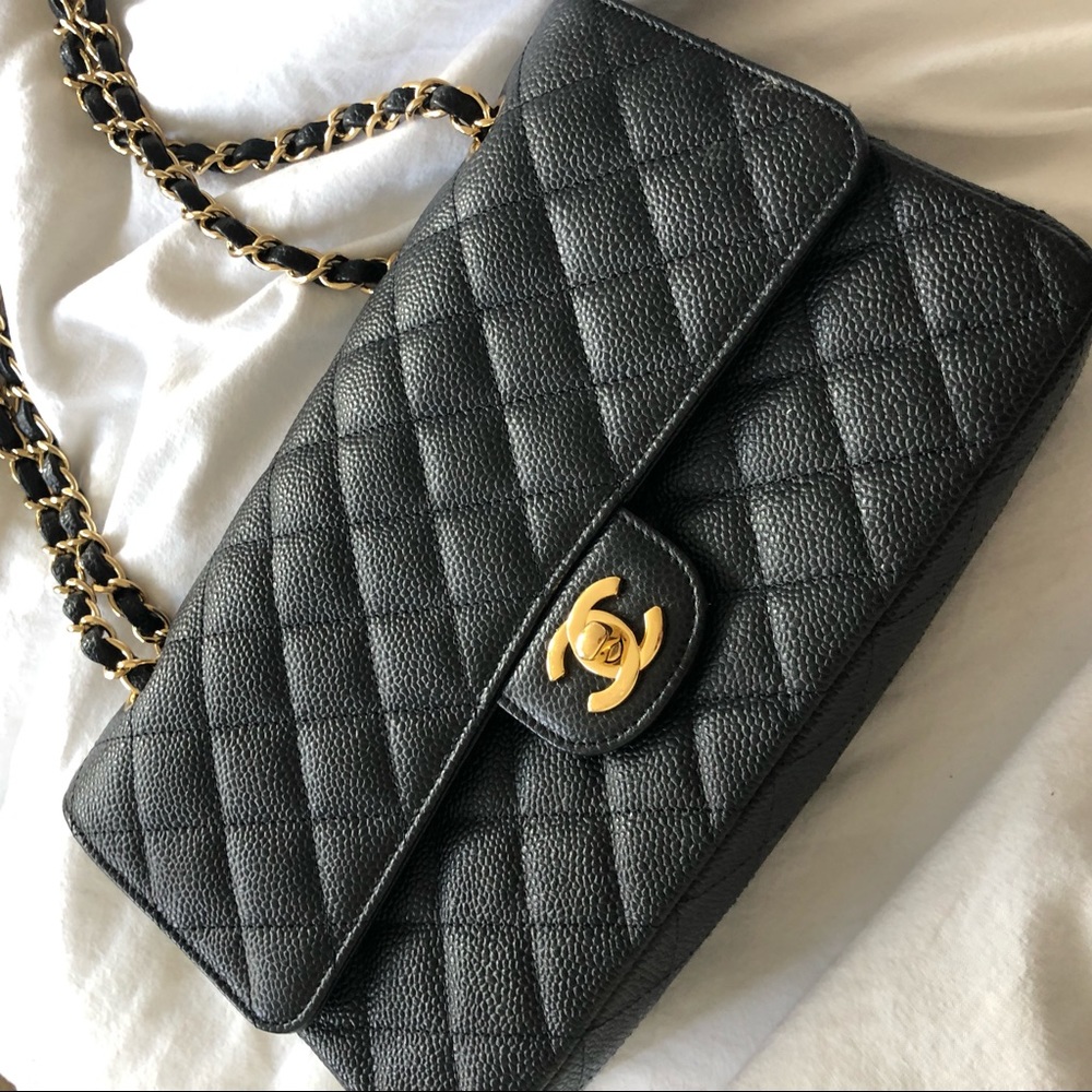 Chanel Authentic Classic Double Flap Bag Black M/L